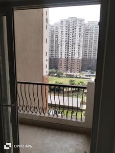 Balcony Image of 1150 Sq.ft 2.5 BHK Apartment / Flat for sale in Skytech Matrott, Sector 76 Noida for Rs. 15000000