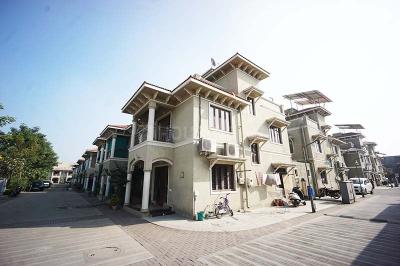 Building Image of 2052 Sq.ft 3 BHK Independent House for sale in Bhadaj Ahmedabad for Rs. 29000000