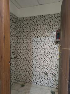 Common Bathroom Image of 920 Sq.ft 2 BHK Builder Floor for sale in Indirapuram Ghaziabad for Rs. 7000000