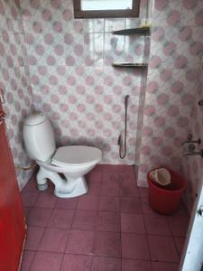 Bathroom Image of Krish in Sholinganallur, Chennai