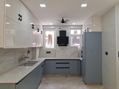 Kitchen Image of 1350 Sq.ft 3 BHK Builder Floor for sale in Paschim Vihar New Delhi for Rs. 26500000