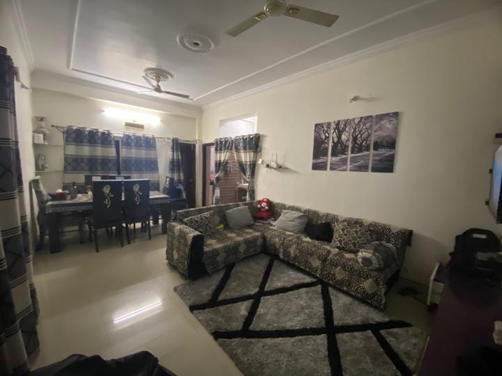 Poineer heights Main Image 1