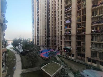 Image of 1110 Sq.ft 3 BHK Apartment / Flat for rent in Aditya City Apartments Phase 2, Wave City, Ghaziabad for Rs. 16000