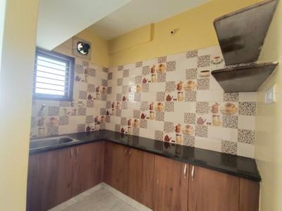 Kitchen Image of 650 Sq.ft 1 BHK Independent House for rent in HSR Layout Bengaluru for Rs. 24000