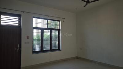 Bedroom Image of 800 Sq.ft 1 BHK Apartment / Flat for rent in Dayal Bagh Agra for Rs. 11000