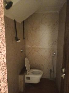 Bathroom Image of 2150 Sq.ft 4 BHK Villa for rent in Roongta Lifestyle Villas, Indira Nagar Nashik for Rs. 20000