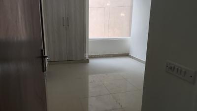 Bedroom Image of 2750 Sq.ft 4 BHK Apartment / Flat for sale in Amrapali Heartbeat City, Sector 107 Noida for Rs. 31500000