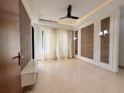 Bedroom Image of 3000 Sq.ft 4 BHK Builder Floor for sale in Ansal Versalia, Sector 67 Gurgaon for Rs. 33500000