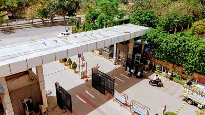Image of 1650 Sq.ft 3 BHK Apartment / Flat for sale in Sector 75, Faridabad for Rs. 11000000