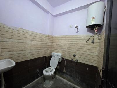 Bathroom Image of Aadvik Homes PG in Sector 33, Gurgaon