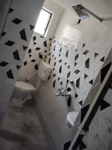 Bathroom Image of 1203 Sq.ft 3 BHK Apartment / Flat for sale in Paikpara Kolkata for Rs. 6000000