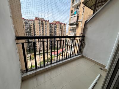 Balcony Image of 800 Sq.ft 2 BHK Apartment / Flat for sale in Amrapali Zodiac, Sector 120 Noida for Rs. 8950000