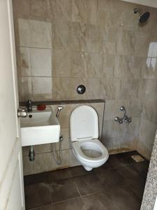 Aaryan Embassy Bathroom One 4
