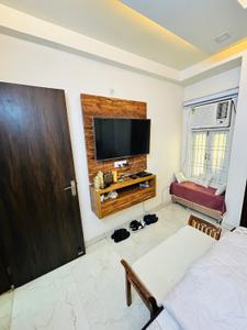 Bedroom Image of 855 Sq.ft 3 BHK Builder Floor for sale in Mahavir Enclave New Delhi for Rs. 7700000