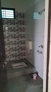 Bathroom Image of 1250 Sq.ft 1 BHK Builder Floor for rent in Arjunganj Lucknow for Rs. 7500