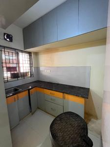Kitchen Image of 650 Sq.ft 1 BHK Builder Floor for rent in Murugeshpalya Bengaluru for Rs. 25000