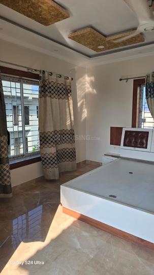 Metropoliton, Tangra Bedroom 1