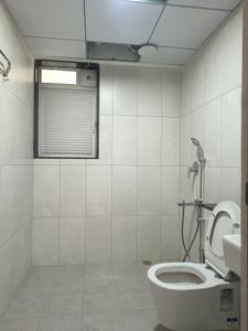Common Bathroom Image of 1490 Sq.ft 3 BHK Apartment / Flat for rent in Disha Pursuit Of Sunshine, Bommenahalli Bengaluru for Rs. 46000