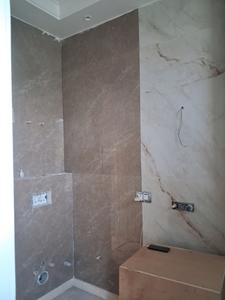 Common Bathroom Image of 1800 Sq.ft 3 BHK Builder Floor for sale in Paschim Vihar New Delhi for Rs. 40000000