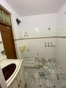 Bathroom Image of 2500 Sq.ft 3 BHK Builder Floor for rent in Ashiyana Lucknow for Rs. 20000
