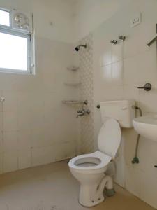Common Bathroom Image of 800 Sq.ft 2 BHK Apartment / Flat for sale in Shree Vardhman Mantra, Sector 67 Gurgaon for Rs. 7100000