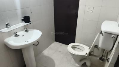 Image of 1230 Sq.ft 2 BHK Apartment / Flat for sale in Mahagun Mascot, Crossings Republik, Ghaziabad for Rs. 8600000