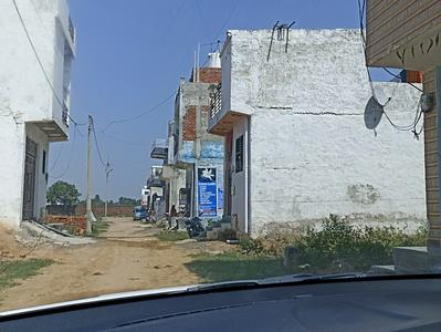Image of 450 Sq.ft Residential Plot / Land for sale in Maruti Kunj, Gurgaon for Rs. 1225000