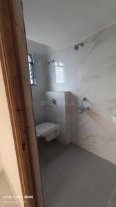 Bathroom Image of 907 Sq.ft 2 BHK Apartment / Flat for rent in Lake Town Kolkata for Rs. 21000