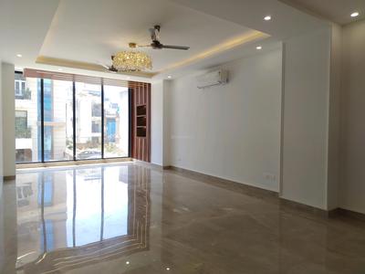 Living Room Image of 2840 Sq.ft 4 BHK Builder Floor for sale in DLF City Phase 1, DLF Phase 1 Gurgaon for Rs. 50000000