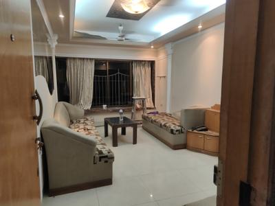 Living Room Image of 650 Sq.ft 1 BHK Apartment / Flat for rent in Prathamesh Apartments, Prabhadevi Mumbai for Rs. 75000