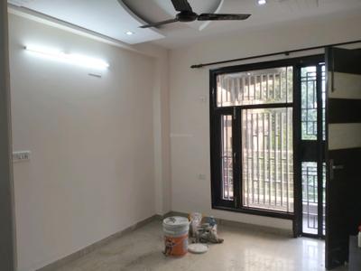 Bedroom Image of 1250 Sq.ft 3 BHK Builder Floor for sale in Vikaspuri New Delhi for Rs. 17500000