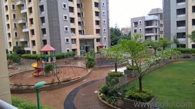 Image of 1450 Sq.ft 2.5 BHK Apartment / Flat for rent in Park Royale, Rahatani, Pune for Rs. 50000
