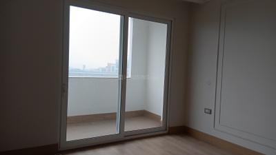 Bedroom Image of 3000 Sq.ft 4.5 BHK Builder Floor for sale in DLF The Grove, DLF Phase 5 Gurgaon for Rs. 86500000