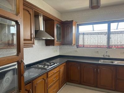 Kitchen Image of 2600 Sq.ft 4 BHK Apartment / Flat for sale in Gokulam Ameya Apartment, Kaloor Kochi for Rs. 14000000