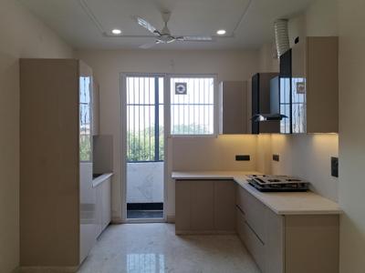 Kitchen Image of 1200 Sq.ft 3 BHK Builder Floor for sale in Paschim Vihar New Delhi for Rs. 29000000