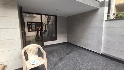 Living Room Image of 6000 Sq.ft 5 BHK Independent House for sale in Sector 41 Noida for Rs. 70000000