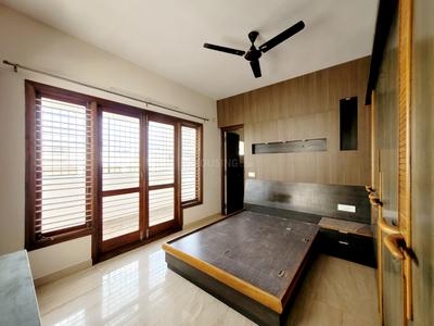 Bedroom Image of 2100 Sq.ft 3 BHK Builder Floor for rent in Jayanagar Bengaluru for Rs. 80000