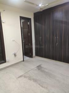 Bedroom Image of 1000 Sq.ft 2 BHK Builder Floor for sale in Lajpat Nagar New Delhi for Rs. 17500000