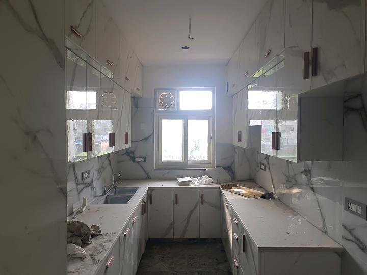 GUPTAJI ESTATE AGENCY Main Image 1