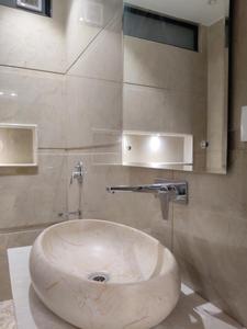 Common Bathroom Image of 2900 Sq.ft 4 BHK Builder Floor for sale in Sector 45 Gurgaon for Rs. 40000000