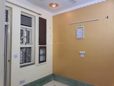 Bedroom Image of 900 Sq.ft 2 BHK Builder Floor for rent in Palam Vihar Gurgaon for Rs. 22000