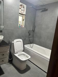Bathroom Image of 1625 Sq.ft 3 BHK Apartment / Flat for rent in Supertech Livingston, Crossings Republik Ghaziabad for Rs. 22000