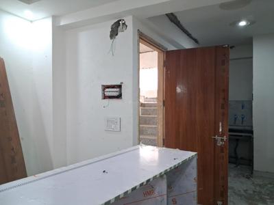 Living Room Image of 1050 Sq.ft 2 BHK Apartment / Flat for sale in Sector 49 Noida for Rs. 3800000
