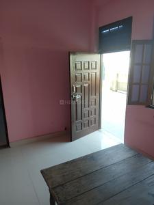 Bedroom Image of 450 Sq.ft 2 BHK Independent House for rent in Arjunganj Lucknow for Rs. 7000