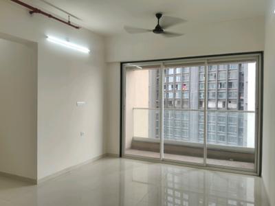 Living Room Image of 900 Sq.ft 2 BHK Apartment / Flat for sale in Kalpataru Elitus, Mulund West Mumbai for Rs. 24000000