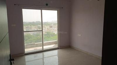 Bedroom Image of 1000 Sq.ft 2 BHK Apartment / Flat for rent in Agrawal Palm Resorts, Saddu Raipur for Rs. 16500