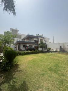 Image of 1800 Sq.ft 2 BHK Builder Floor for rent in Sector-2, Rohtak for Rs. 17000