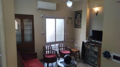 Living Room Image of 900 Sq.ft 2 BHK Apartment / Flat for rent in Kasba Kolkata for Rs. 26000