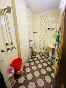 Image of 1250 Sq.ft 1.5 BHK Apartment / Flat for rent in Uttam Nagar, New Delhi for Rs. 15000