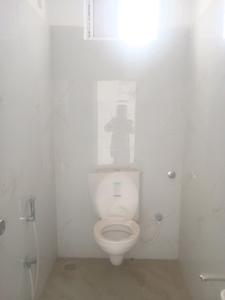 Common Bathroom Image of 1625 Sq.ft 3 BHK Apartment / Flat for sale in Tellapur Sangareddy for Rs. 13000000